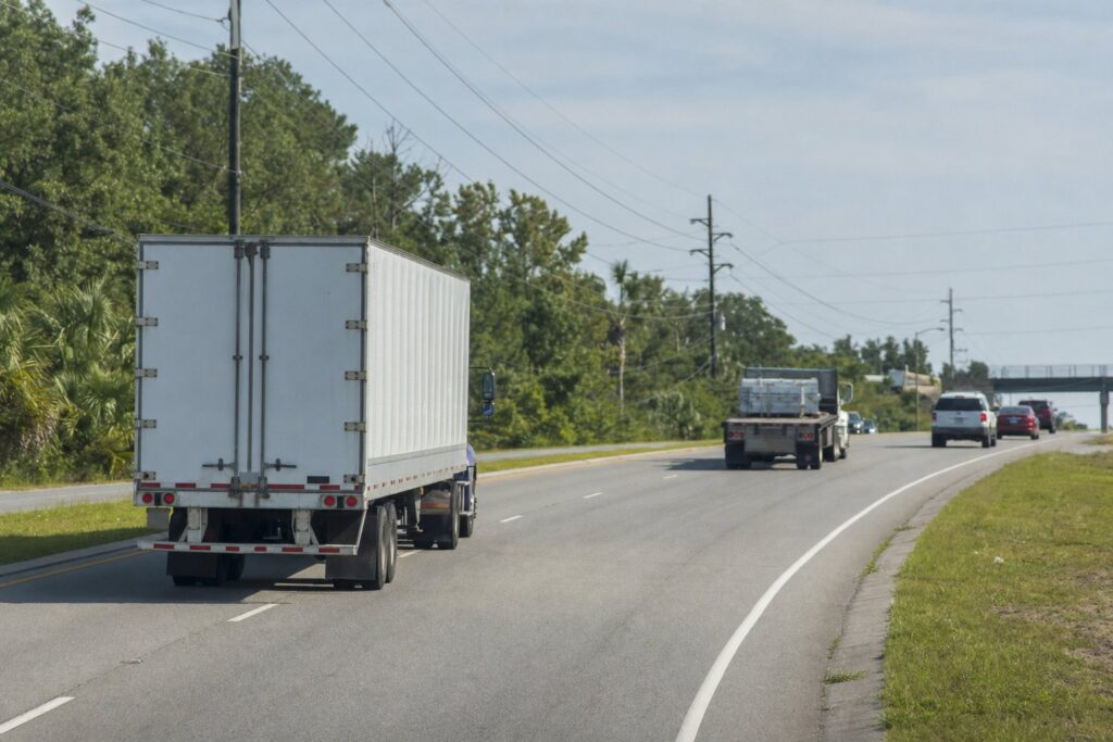 Dean Forest Road Truck Accidents: Pooler to I-16